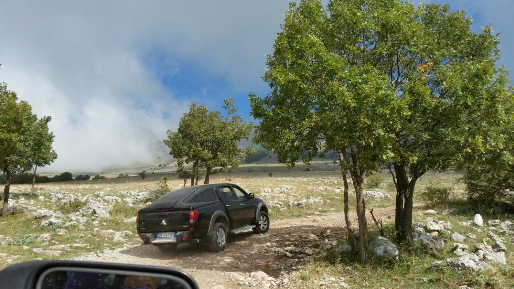 Montagne Rocciose Bed and Breakfast Frascineto Εξωτερικό φωτογραφία