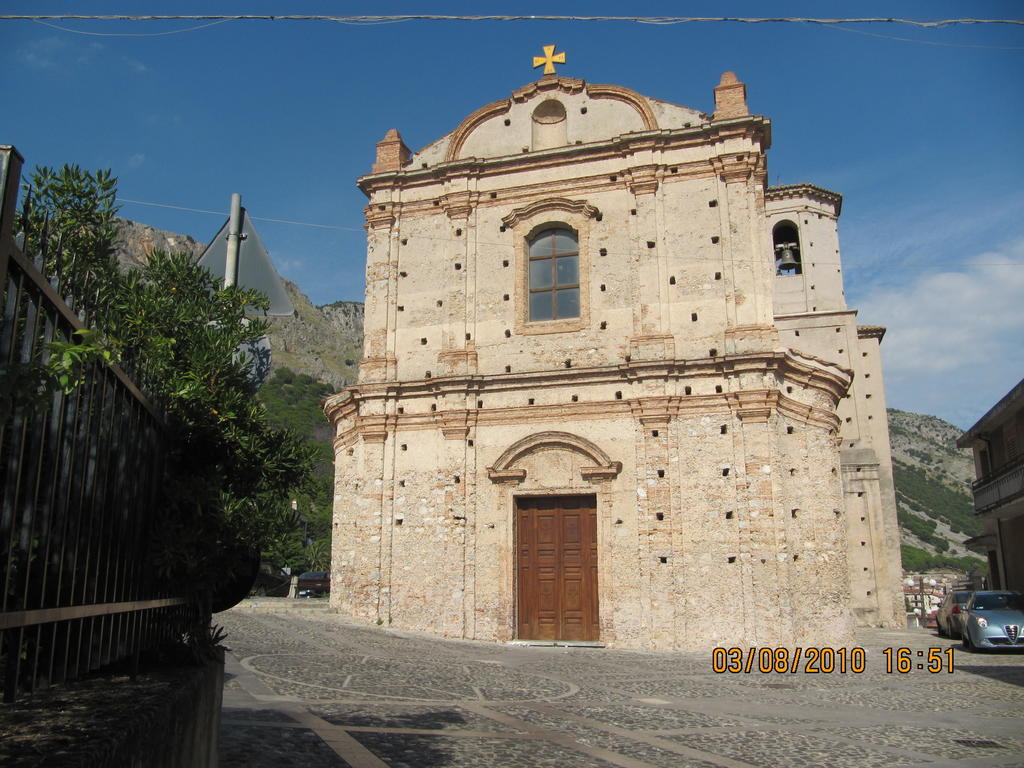 Montagne Rocciose Bed and Breakfast Frascineto Εξωτερικό φωτογραφία