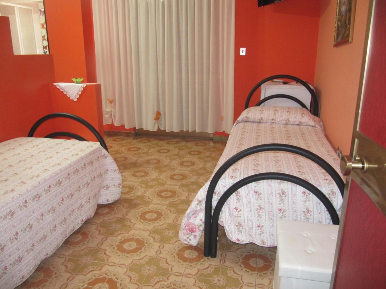 Montagne Rocciose Bed and Breakfast Frascineto Εξωτερικό φωτογραφία